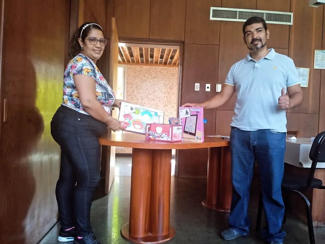 Hijos de trabajadores y trabajadoras de la Fundación CIEPE son beneficiados con la entrega de juguetes en estas Navidades del año 2023