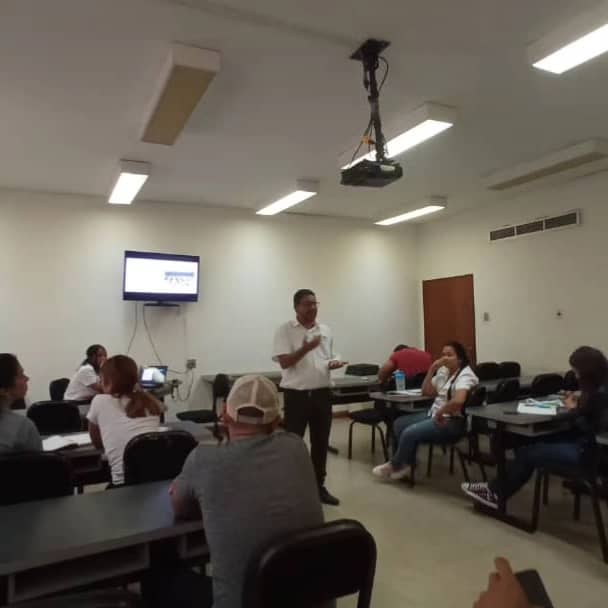 División de CAETRA de la Fundación CIEPE dicta Taller de Formación a personal de Investigación denominado "Evaluación de la Calidad de Aguas con Fines de Riego"