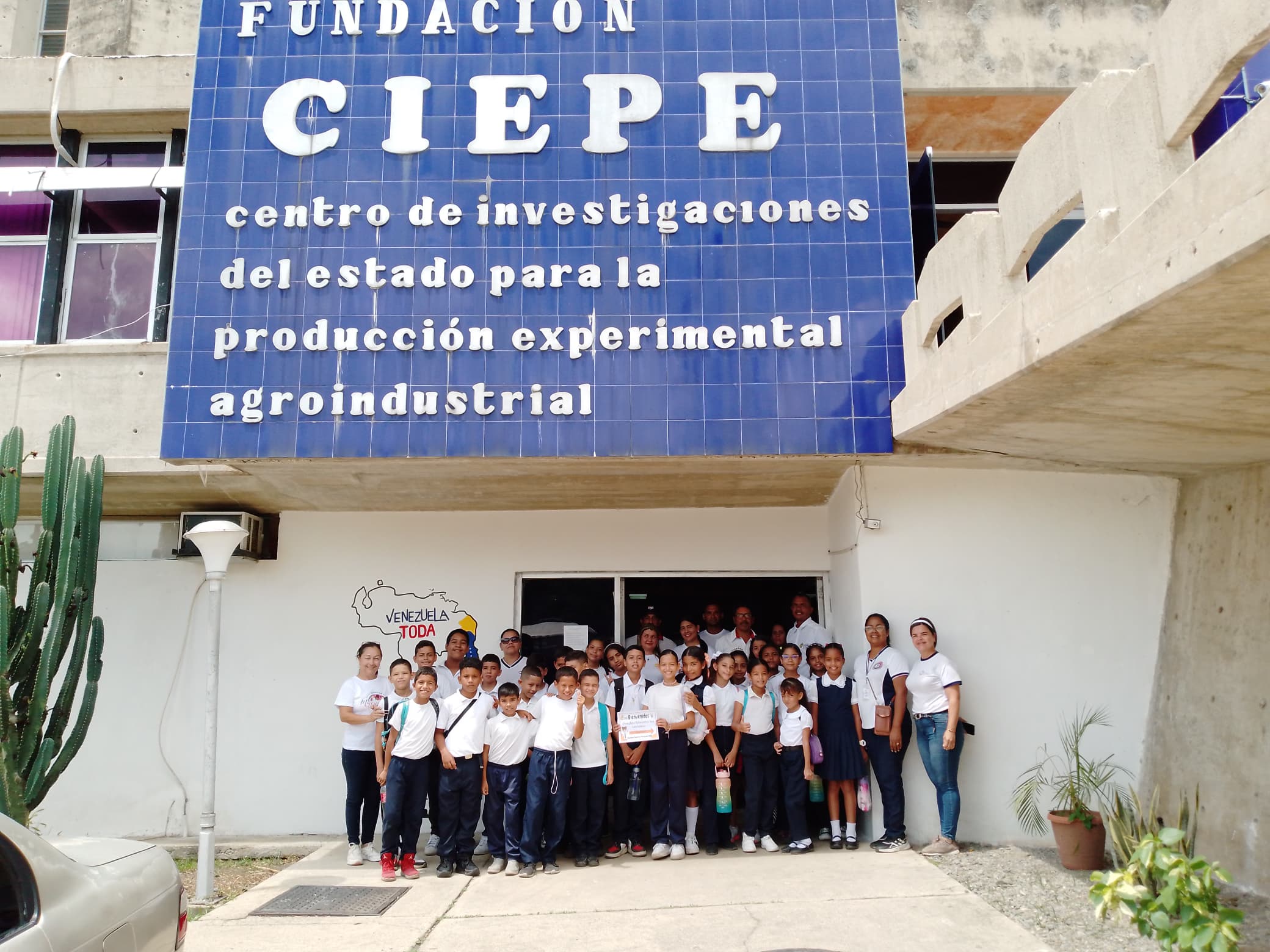 Niños y Niñas del C.E. "San Gerónimo" participan en actividades científicas con el Plan de Semilleros Científicos