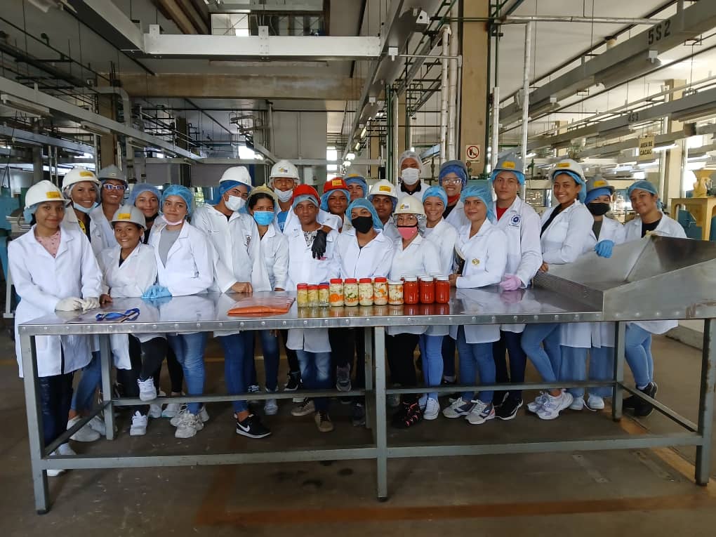 Fundación CIEPE imparte conocimientos en el procesamiento de frutas y hortalizas.