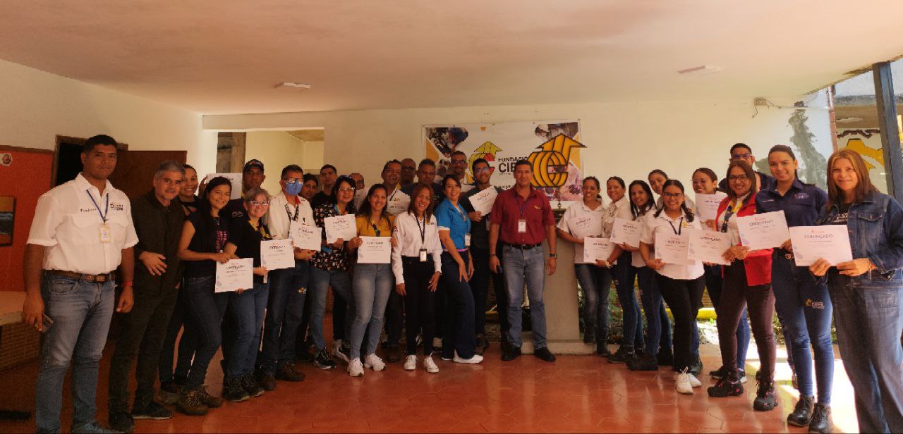 Fundación CIEPE recibe certificados de formaciones y capacitaciones por parte del INCES Yaracuy.