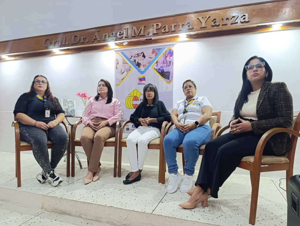 Mujeres de la ciencia lideraron simposio sobre microbioma y bienestar humano en la Fundación CIEPE