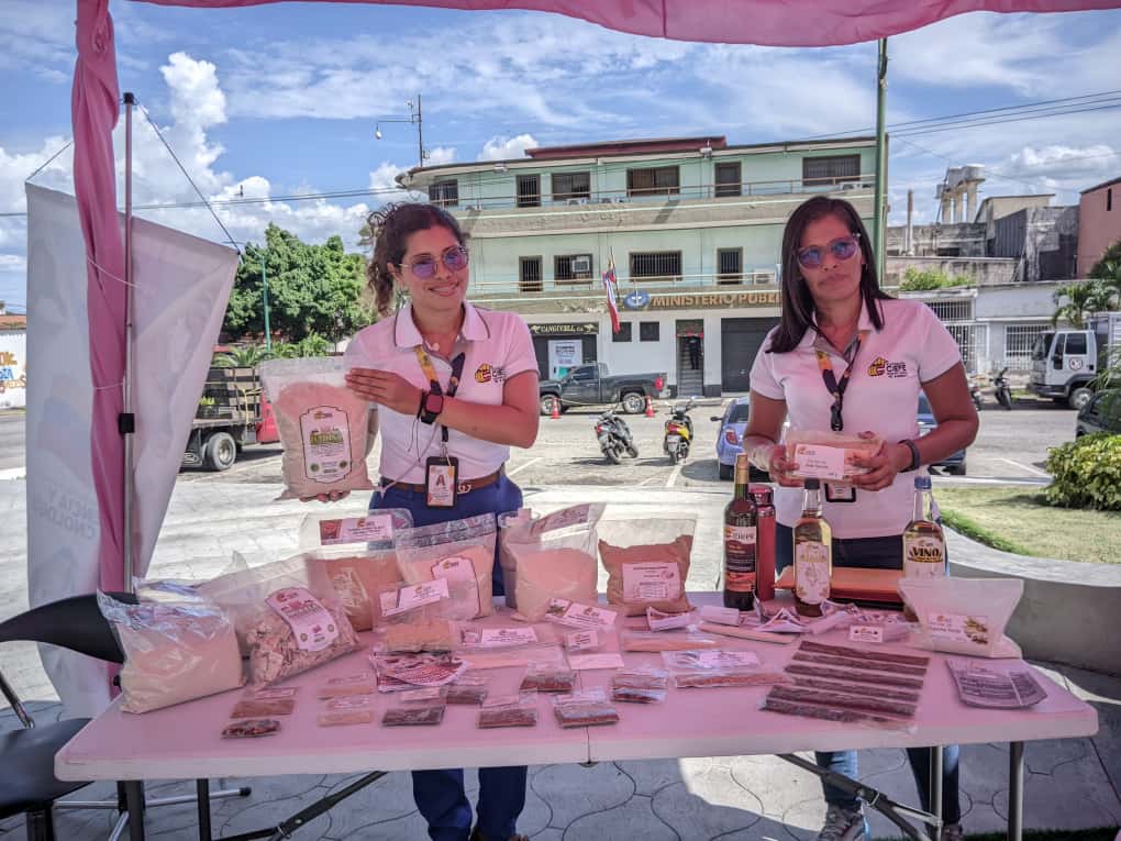 Fundación CIEPE participó en la Gran Expoferia Conmemorativa del 25 Aniversario del IADEY