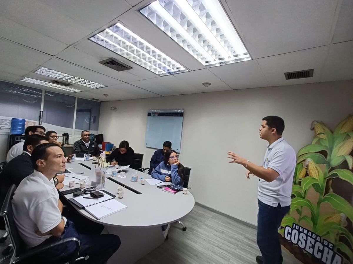Fundación CIEPE capacita a trabajadores de Alimentos Polar en estimación de incertidumbre